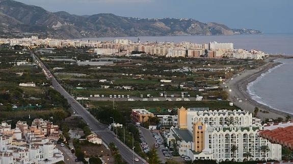 El Ayuntamiento de Nerja impulsa el proyecto de desarrollo urbanístico de El Playazo